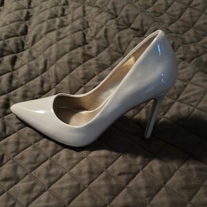 Mix No. 6 Cream Stiletto Heels Elegant Design